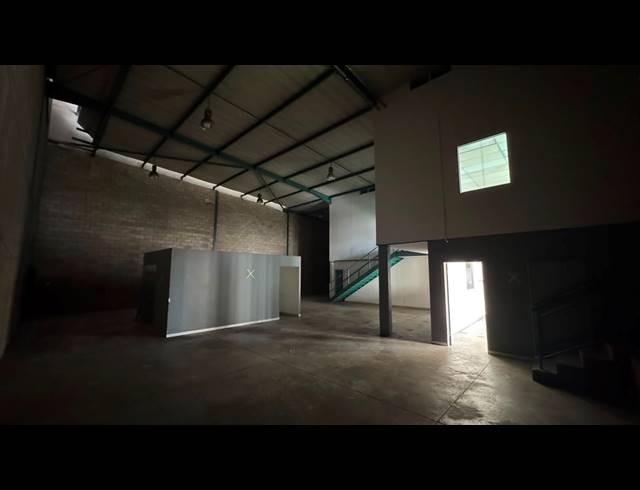 476M² WAREHOUSE TO LET IN LINBRO PARK